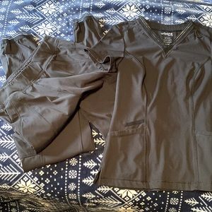 Urbane jogger scrub set